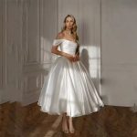 One-shoulder satin wedding dress